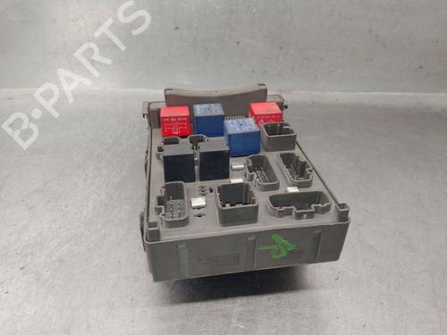 Fuse box RENAULT LAGUNA II (BG0/1_) 1.8 16V (BG0B, BG0C, BG0J, BG0M, BG0V) | BP36075962E1 - Image 3