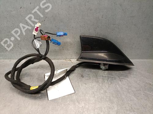 Antenne/Base Antenne/Base RENAULT ARKANA I (LCM_, LDN_) 1.6 E-TECH 145 (LDMU) (143 hp) 33558502 33558502