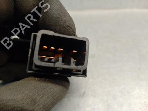 Right front window switch KIA SORENTO I (JC) 2.5 CRDi 4WD | BP26322659I26 