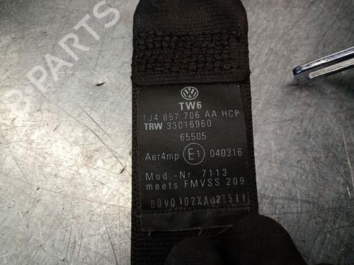 Front right seatbelt VW GOLF IV (1J1) 1.9 TDI | BP26709257I25 