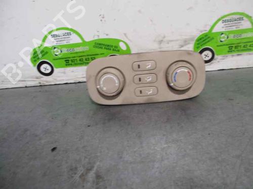 Used Climate control KIA CARNIVAL / GRAND CARNIVAL III (VQ) 2.9 CRDi (185 hp) 2121134