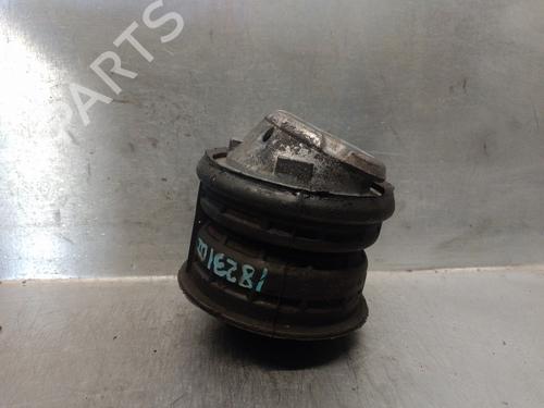 Used Engine mount MERCEDES-BENZ CLK (C208) CLK 320 (208.365) (218 hp) 15983350