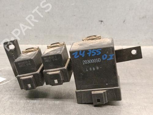 Used Fuse box Fuse box CHRYSLER STRATUS Convertible (JX) 2.5 LX (163 hp) 32779292 32779292