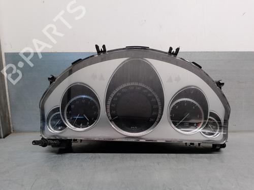 Used Instrument cluster MERCEDES-BENZ E-CLASS (W212) E 300 CDI / BlueTEC (212.020, 212.021, 212.027) (231 hp) 16338765