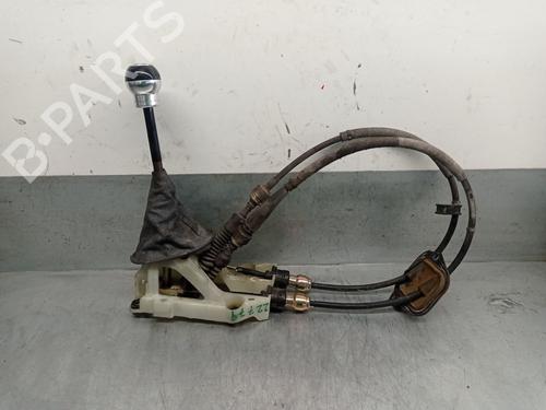 Gear lever TOYOTA YARIS VERSO (_P2_) 1.3 (NCP20_, NCP22_, NCP20R, NCP22R) 3353052030 | 3353052030
