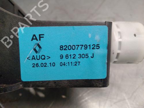 Gear lever RENAULT MEGANE III Hatchback (BZ0/1_, B3_) 1.5 dCi | BP13909135M90 