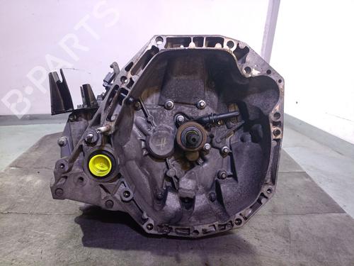 Used Gearbox NISSAN MICRA III (K12) 1.5 dCi (86 hp) 23531217