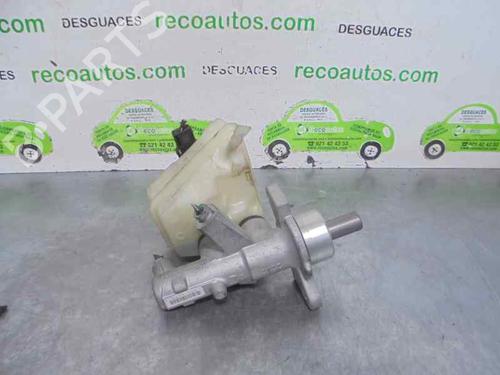 Used Brake master cylinder MERCEDES-BENZ CLK (C208) CLK 320 (208.365) (218 hp) 3266958
