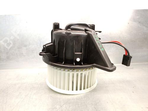 Varmeblæser VW TAIGO (CS1) 1.0 TSI (110 hp) 24226173
