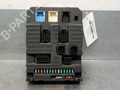 Used Fuse box Fuse box CITROËN C3 I (FC_, FN_) 1.4 i (73 hp) 32684844 32684844