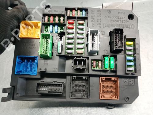 Fuse box PEUGEOT 308 II (LB_, LP_, LW_, LH_, L3_) 1.2 THP 130 | BP29424786E1 