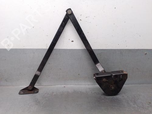 Used Hinge/Door check strap RENAULT 12 Estate [1983-1995]  29285118