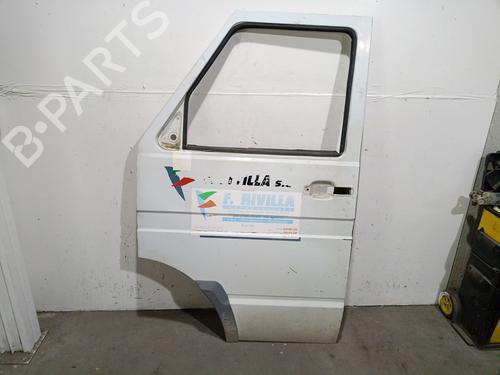 Used Left front door Left front door IVECO DAILY II Platform/Chassis 49-10 (13050211, 13050231, 13050304, 13050311, 13050331,... (103 hp) 33965282 33965282