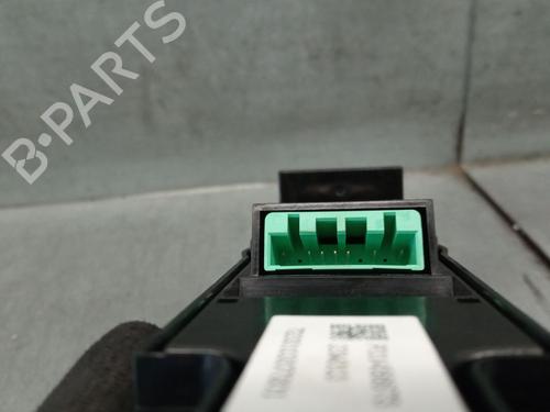 Switch VOLVO XC40 (536) Recharge | BP28810440I30 