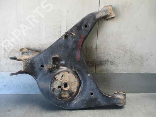 Used Left rear suspension arm LAND ROVER RANGE ROVER III (L322) 3.0 D 4x4 (177 hp) 5839154
