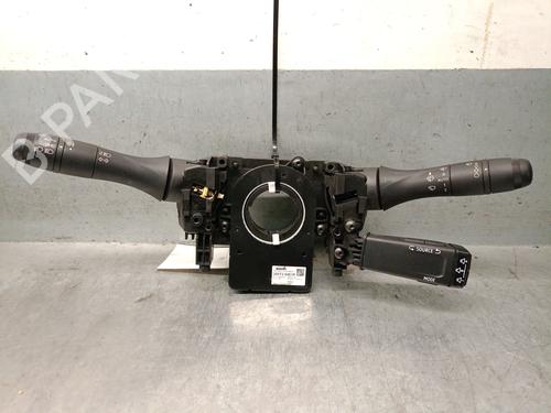 Used Headlight switch RENAULT ARKANA I (LCM_, LDN_) 1.3 TCe 140 (LDN0) (140 hp) 32264477