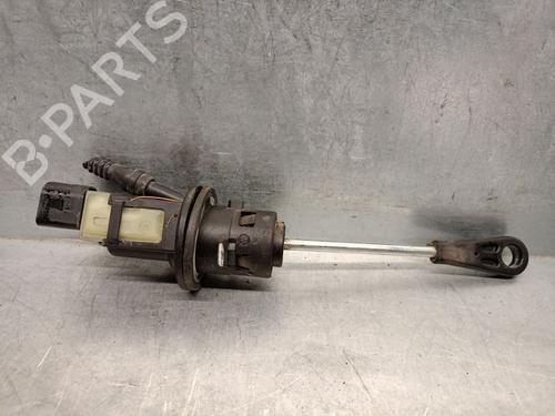 Used Clutch slave cylinder AUDI A5 (8T3) 3.0 TDI quattro (240 hp) 23426838