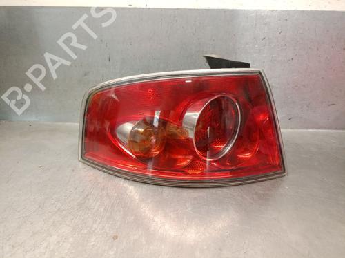Used Left taillight Left taillight 37197343 37197343
