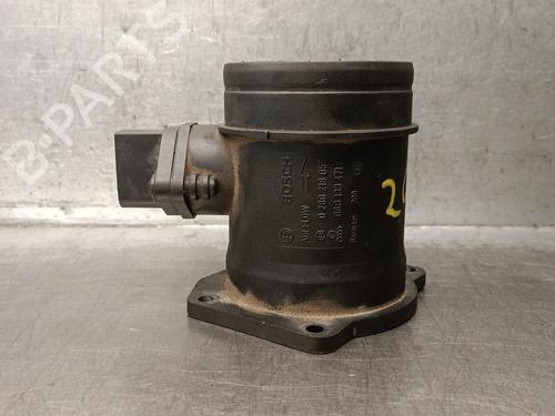 Used Mass air flow sensor Mass air flow sensor AUDI A4 B7 (8EC) 2.0 (130 hp) 40037349 40037349