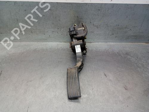Pedal Pedal HYUNDAI GETZ (TB) 1.5 CRDi (88 hp) 33860926 33860926