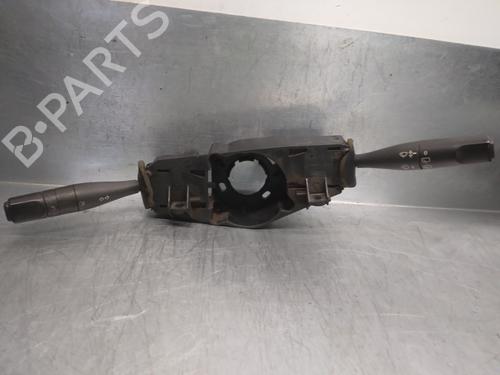 Used Headlight switch PEUGEOT 106 II (1A_, 1C_) 1.4 i (75 hp) 10697833