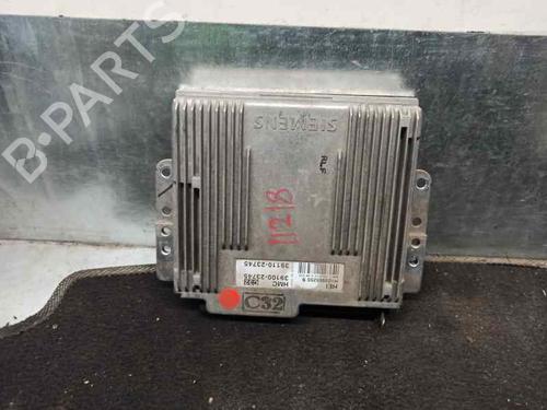 Used Engine control unit (ECU) HYUNDAI LANTRA II Estate (J-2) 1.6 16V (114 hp) 6940125