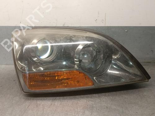 Used Right headlight KIA SORENTO I (JC) 2.5 CRDi 4WD (140 hp) 22722212