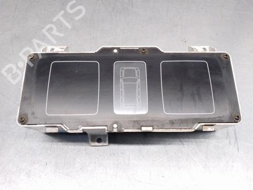 Used Display monitor JEEP GRAND CHEROKEE I (ZJ, ZG) 2.5 TD Laredo (115 hp) 13381410