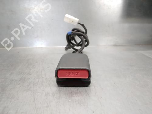 Used Seat buckle TOYOTA YARIS (_P13_) 1.5 Hybrid (NHP130_, NHP130) (101 hp) 15981813