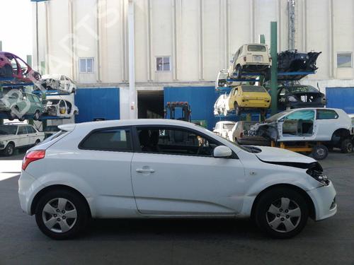 Glove box KIA PRO CEE'D (ED) 1.6 CRDi 90 | BP18160740C95  - Image 8
