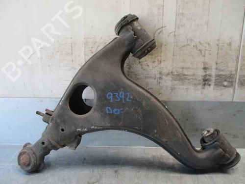 Used Right front suspension arm MERCEDES-BENZ 124 Saloon (W124) 300 D (124.130) (113 hp) 4383046