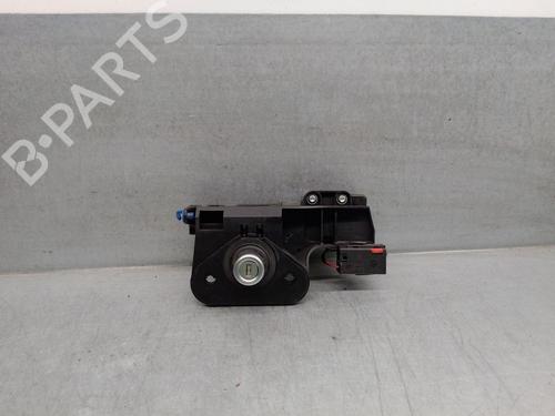 Used Tailgate handle OPEL MERIVA A MPV (X03) [2003-2010]  18113766