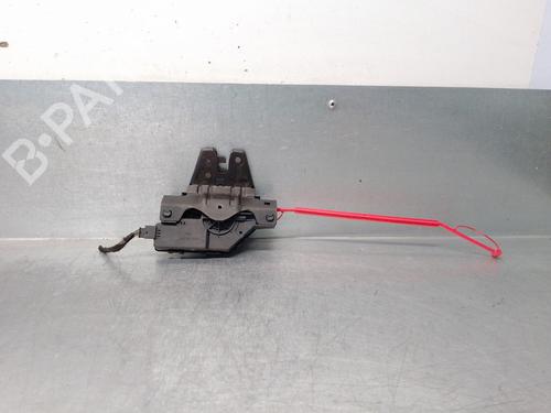 Used Tailgate lock BMW 3 (E46) 320 d (150 hp) 15098072