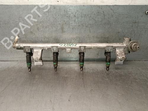 Used Injection rail Injection rail FORD FIESTA V (JH_, JD_) 1.4 16V (80 hp) 32732988 32732988