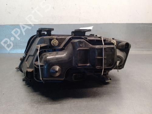 Right headlight AUDI A6 C5 Avant (4B5, 4B6) 2.5 TDI | BP32395986C29