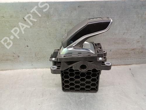 Used Gear lever PEUGEOT 3008 II SUV (MC_, MR_, MJ_, M4_) 1.2 THP/ PureTech 130 (MRHNSM, MRHNSU, MRHNSJ, MRHNYW,... (131 hp) 24473530
