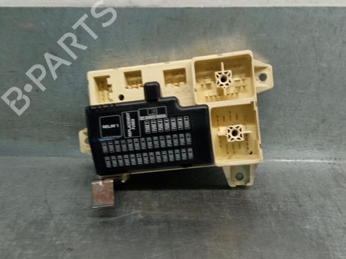 Used Fuse box JAGUAR S-TYPE II (X200) 3.0 V6 (238 hp) 27999667