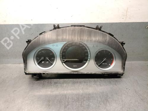 instrument-cluster-mercedes-benz-c-class-w204-2007-2008-2009-2010-2011-2012-2013-2014-2015-32166497 main image