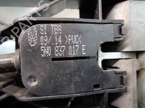 Front right exterior door handle VW POLO V (6R1, 6C1) 1.2 TSI 16V | BP7638192C129 