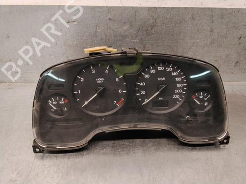 Used Instrument cluster Instrument cluster 38069616 38069616