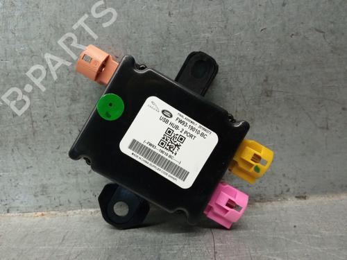 Antenne/Base JAGUAR F-PACE (X761) 2.0 TD4 (180 hp) 30144211