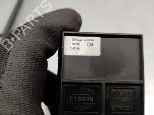 Right front window switch NISSAN JUKE (F15)  | BP16325336I26 