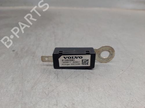 antennebase-volvo-xc90-ii-256-2014-32316771 main image