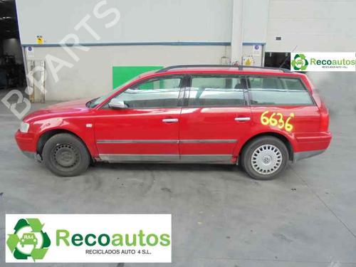 Venstre bagtil invendig håndtag VW PASSAT B5 Variant (3B5) 1.8 T | BP3216203I15 