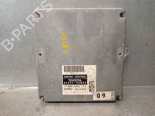 engine-control-unit-ecu-toyota-rav-4-ii-_a2_-2000-2001-2002-2003-2004-2005-38704005 main image