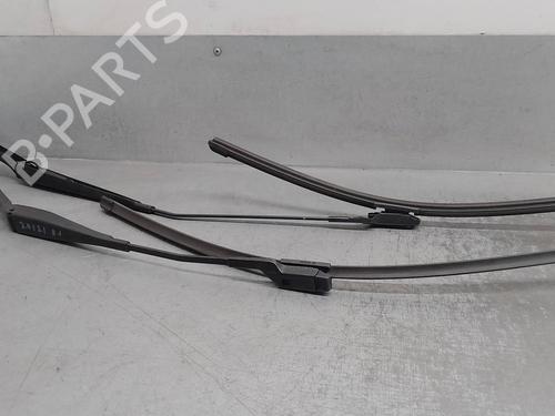 Used Front windshield wiper arm VOLVO S40 II (544) 2.0 D (136 hp) 17364191