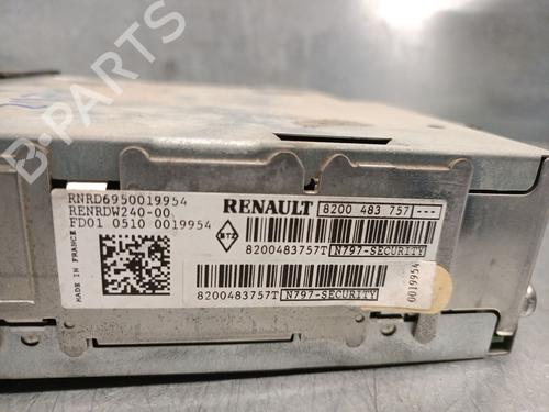Radio RENAULT MEGANE II Estate (KM0/1_) 1.9 dCi (KMRG, KM1G, KM0G, KM2C) | BP23041749E6 