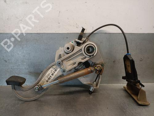 Parkbremsarm/handtak Parkbremsarm/handtak SSANGYONG RODIUS I 2.7 Xdi (163 hp) 33887585 33887585