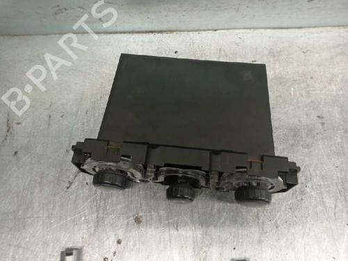 Climate control MITSUBISHI GRANDIS (NA_W)  | BP8257276I5 