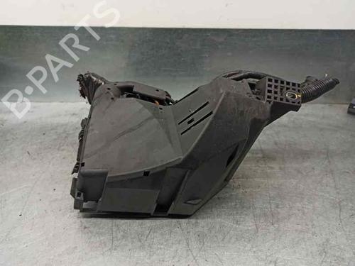 Used Fuse box FORD MONDEO IV (BA7) 2.0 TDCi (140 hp) 6694786